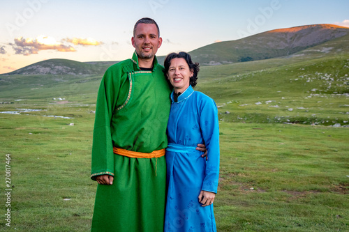 Φωτογραφία Mongolian Outfit Deel