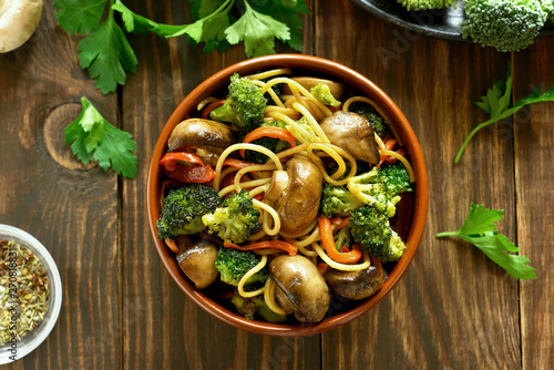 Cooked vegetables with egg noodles