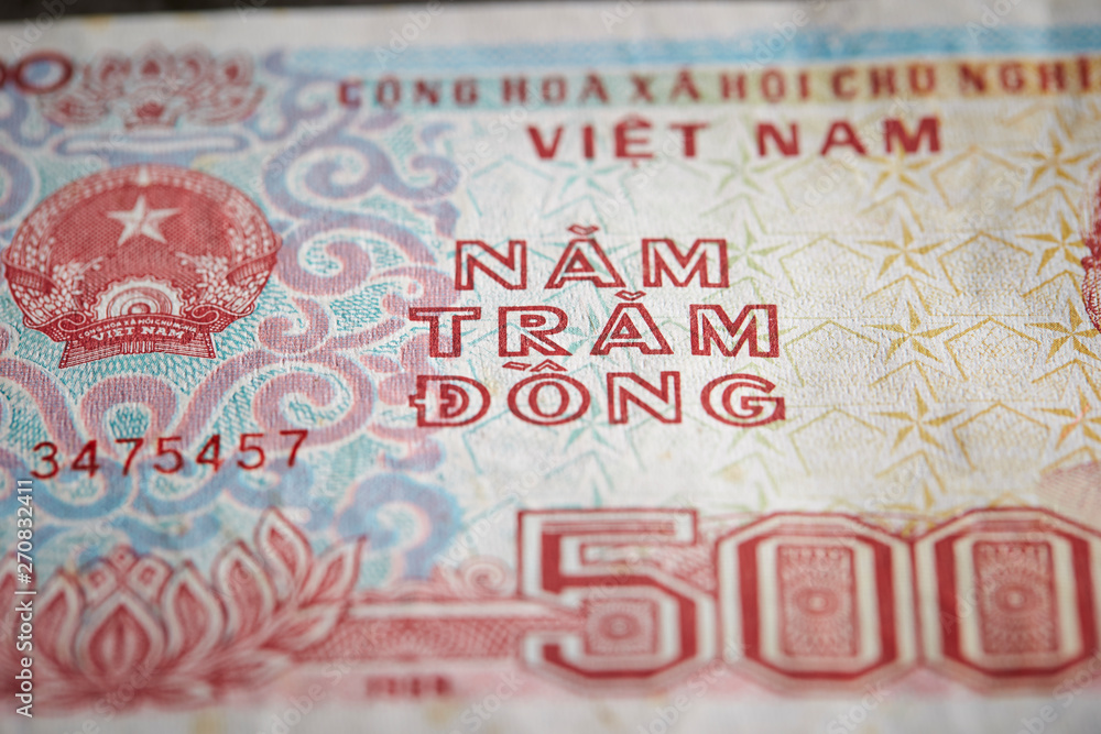 500 Vietnamese dong banknote background 