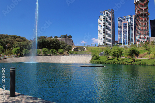 Parque la Mexicana al poniente de la Ciudad de México, espacio para todo los públicos. Este lugar se diseño con la finalidad de tener más puntos en la ciudad que sean verdes