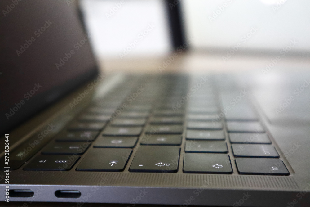 Apple Macbook Pro Retina 2016 retina keyboard