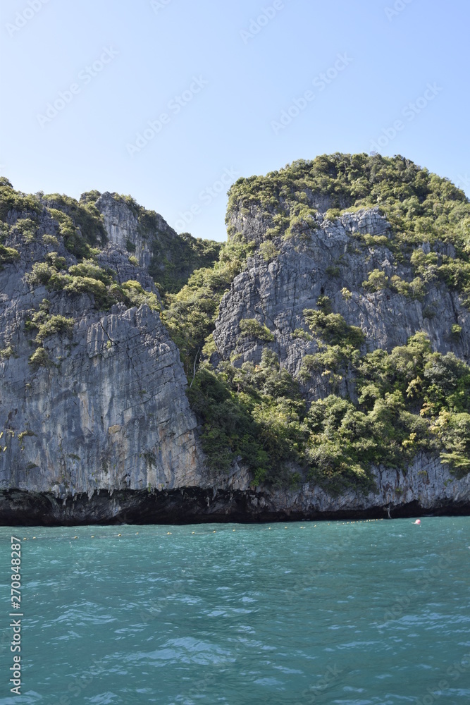 Fototapeta premium Exploring the Lagoon in Thailand