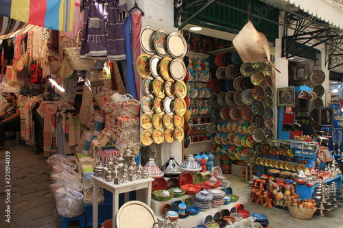 commerces dans la Médina de Tunis