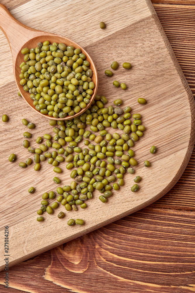 Dry mung beans.. Dry mung beans..