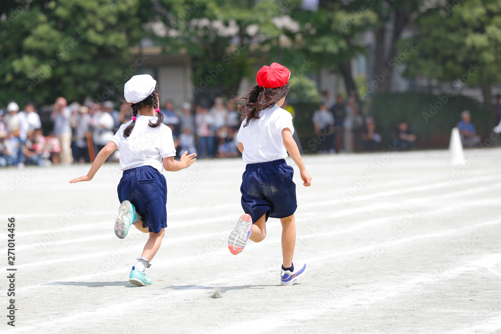 Fototapeta premium 小学校の運動会