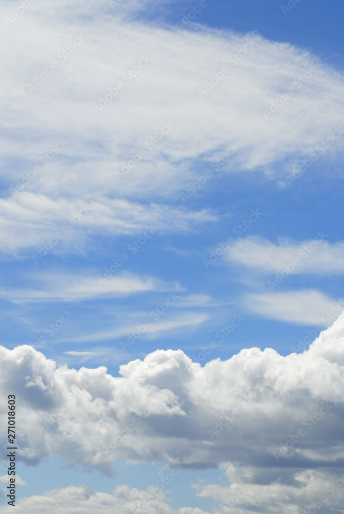 Obraz premium blue sky with clouds