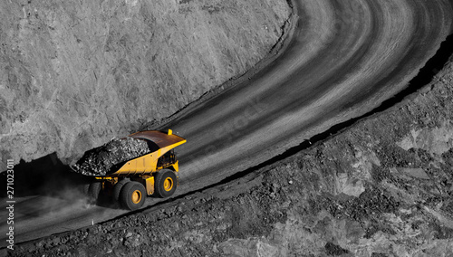 Fotografía Modern Gold Mine in Kalgoorlie, Western Australia