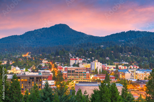Eugene, Oregon, USA Skyline photo