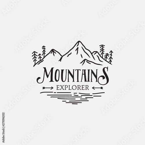 Mountain Pine Trees retro logo hipster design