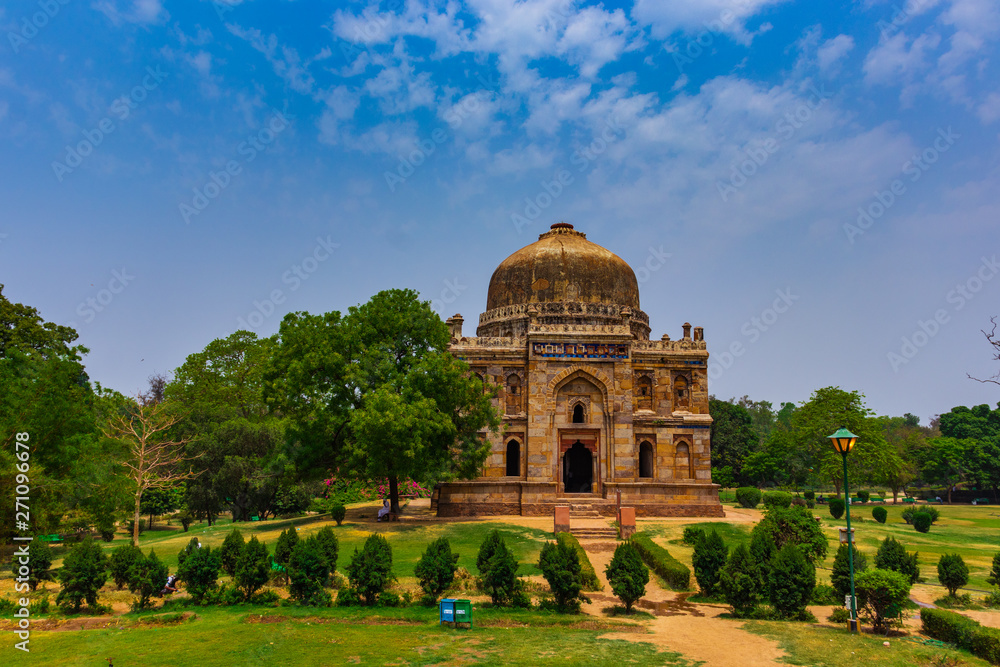 Fototapeta premium Lodhi garden, Delhi, India