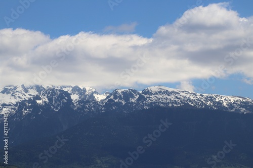 Le massif de Belledonne dans les Alpes Fran  aises vu depuis le Fort de la ville de Grenoble