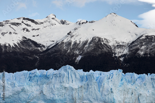 Perito Moreno Glacier © klausbalzano
