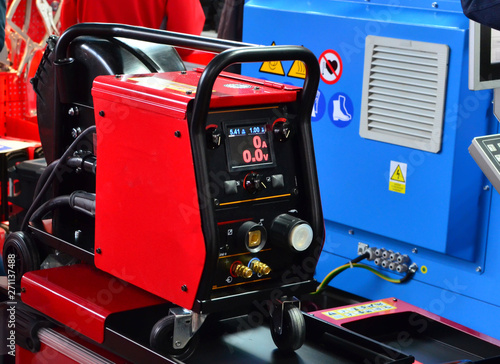 Fényképezés Inverter welding MIG machine