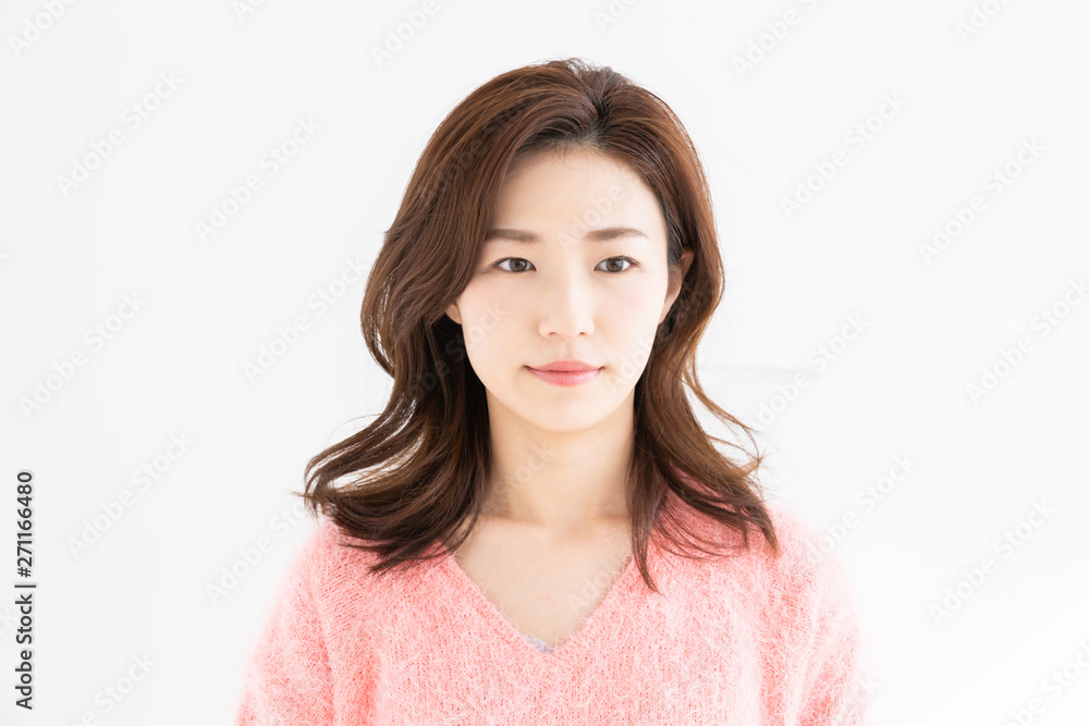 リラックスする女性