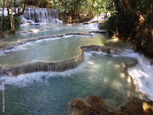 Bassin paradisiaque en Asie