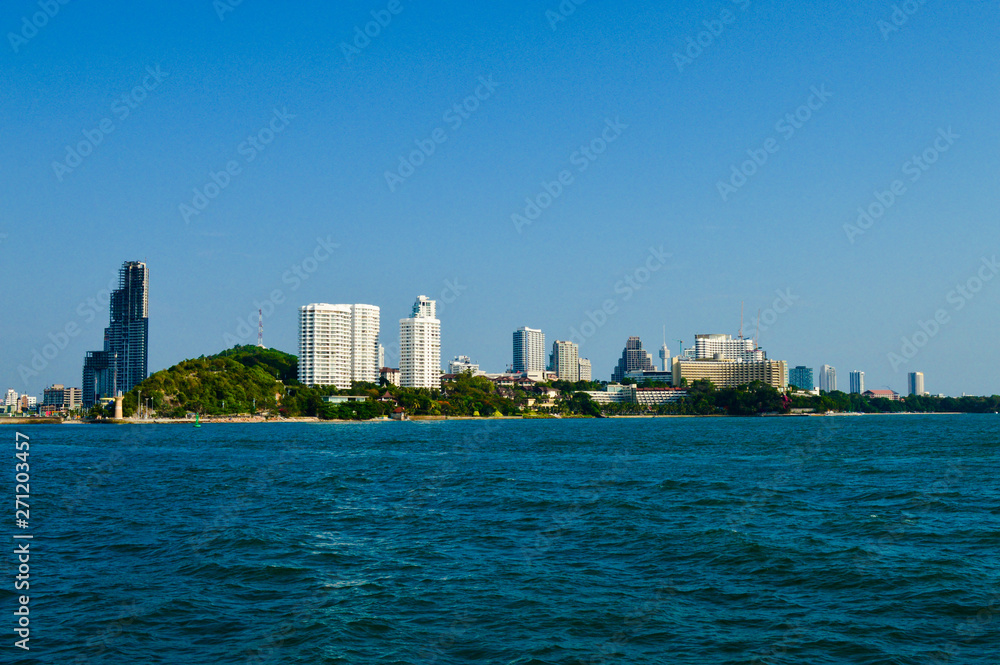 Fototapeta premium view of miami skyline
