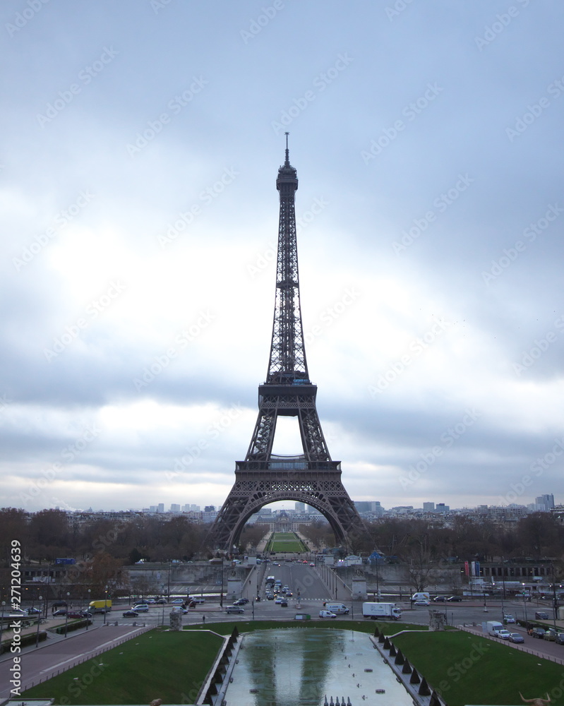 Naklejka premium Paryż