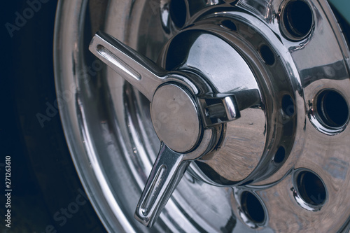 Antique spinner rims with moody tones