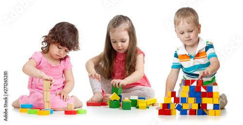 kids playing wooden blocks ...