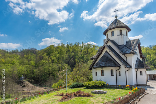 Fotografía Ljubovija, Serbia April 20, 2019: The Soko Monastery is located below Soko Grad, on the slopes of the Sokolska Mountain near Ljubovija