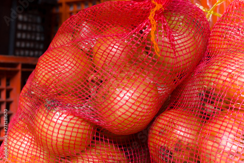 onion, onion pictures in big bags, winter onions paintings, onion and vegetables in large nets