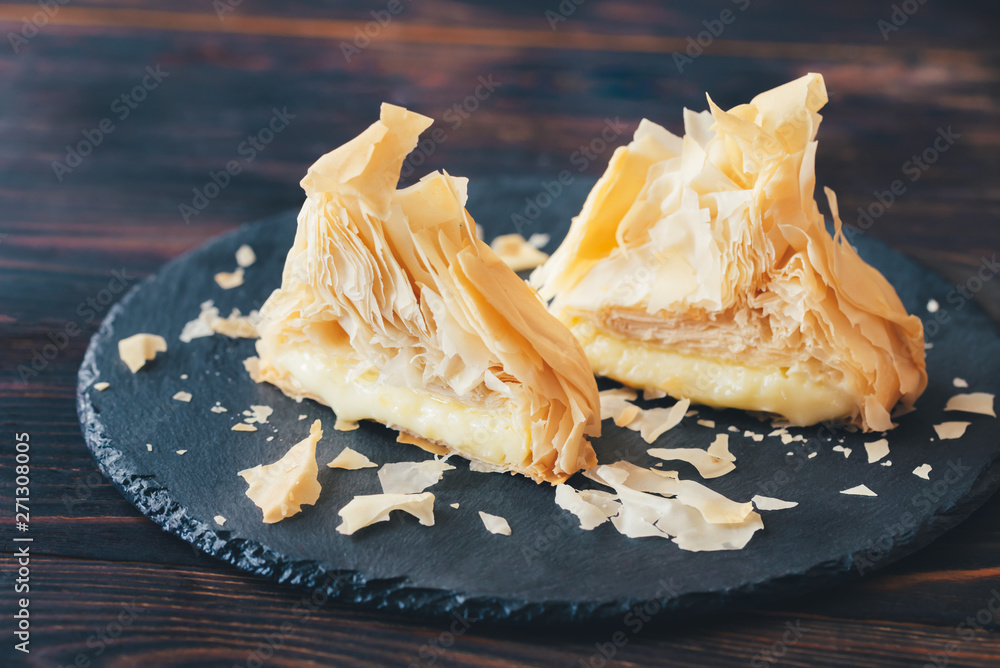 Baked Camembert in phyllo pastry Baked Camembert in phyllo pastry