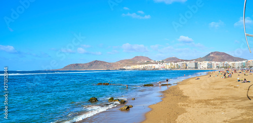  Las Canteras  - City Beach of Las Palmas in the Winter  December  - Capital of the spanish island Gran Canaria