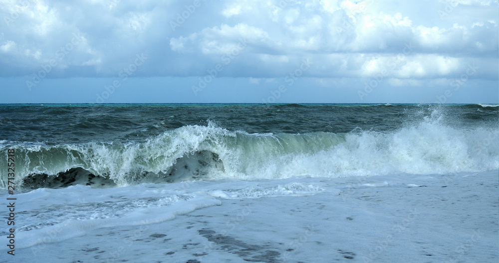 waves crashing on the beach