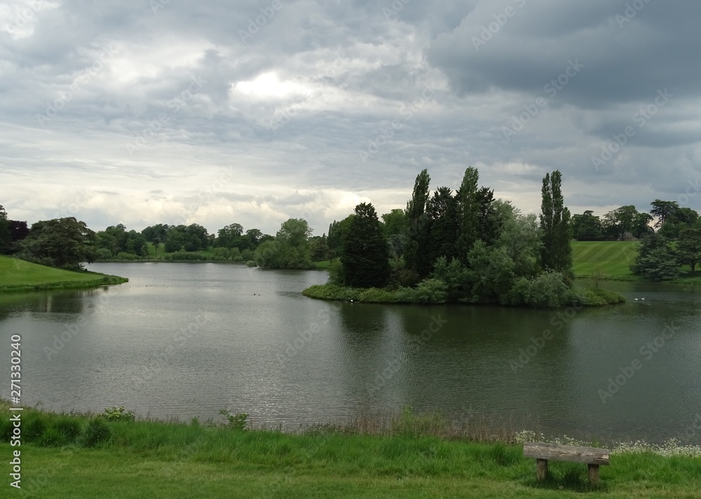 The lake at Blenheim Palace, Woodstock, Oxfordshire, England, UK