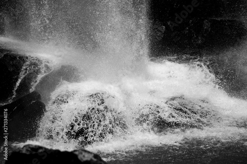 Wasserfall Schwarz Wei  