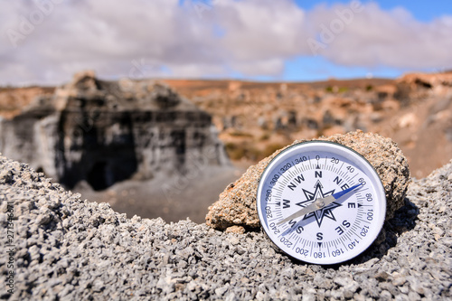 Obraz na płótnie Object in the Dry Desert