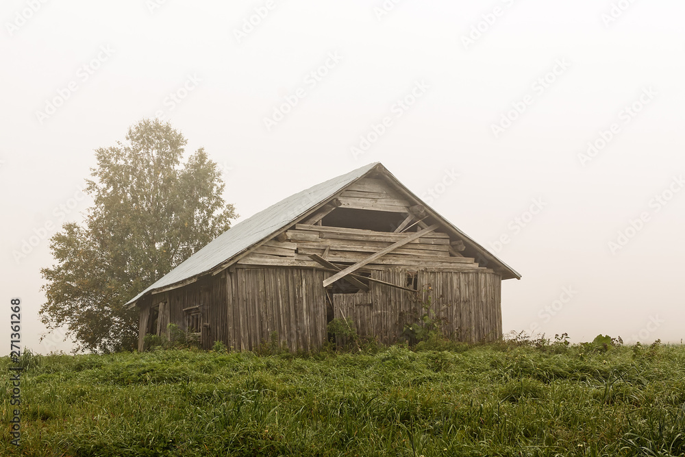 Old Barn House On a Foggy Summer Morning Old Barn House On a Foggy Summer Morning