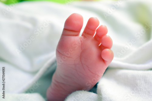 cute- Baby- Care- Love- Feet- Toe