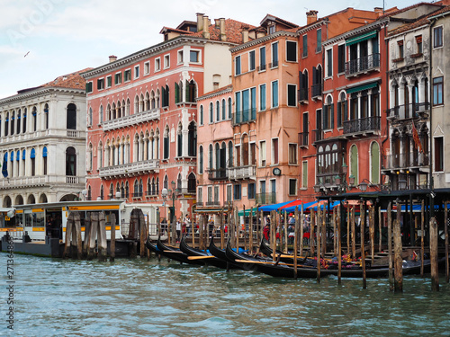 Venice, the city of water One of the popular Italian cities © oopoontongoo