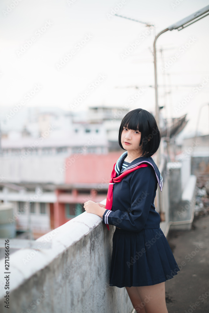 Obraz premium Asian school girl