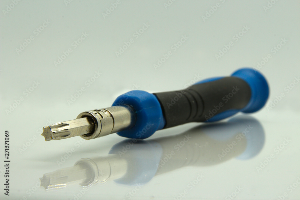 screwdriver screwdriver