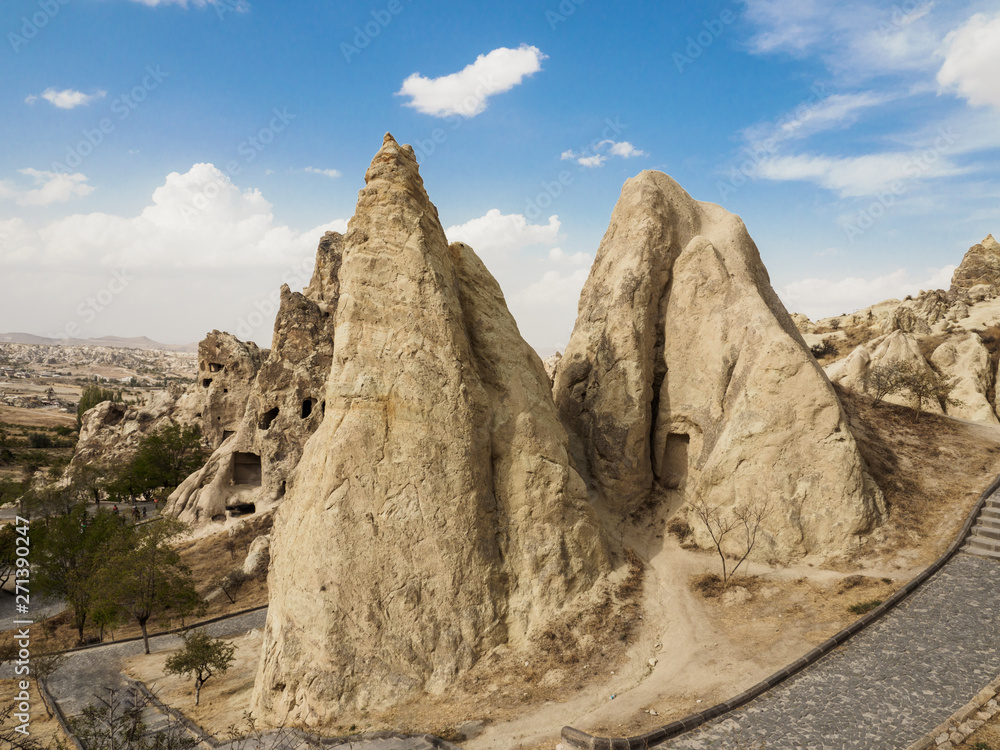 Φωτογραφία The cave city of Goreme, Cappadocia, Turkey, which is a unique attraction for tourists visiting Turkey