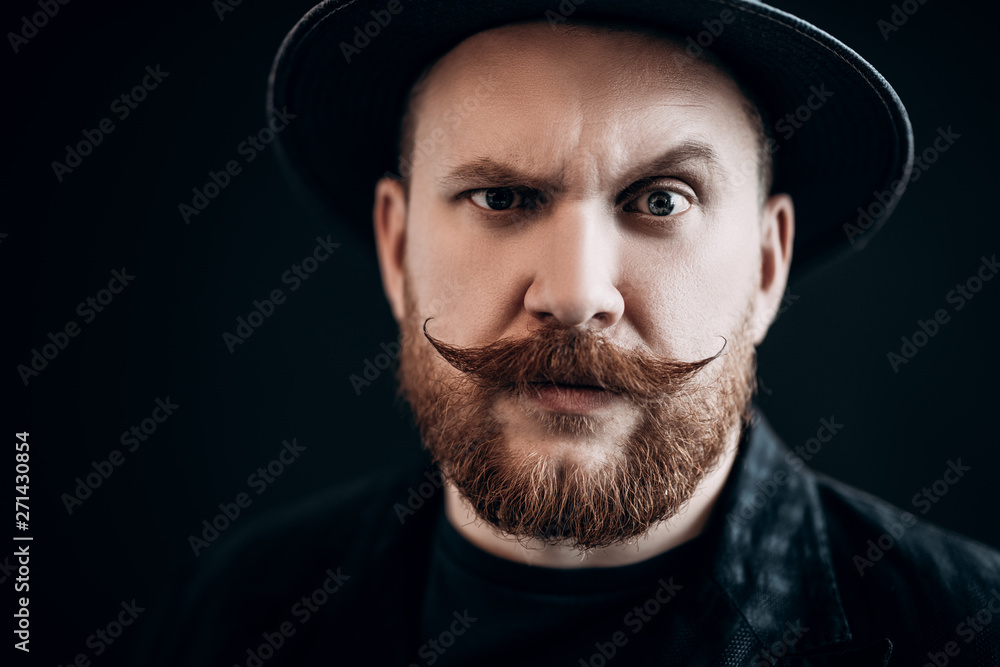 Fototapeta premium brutal trendy man