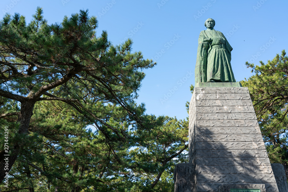 高知 桂浜にある坂本龍馬像 Stock 写真 Adobe Stock