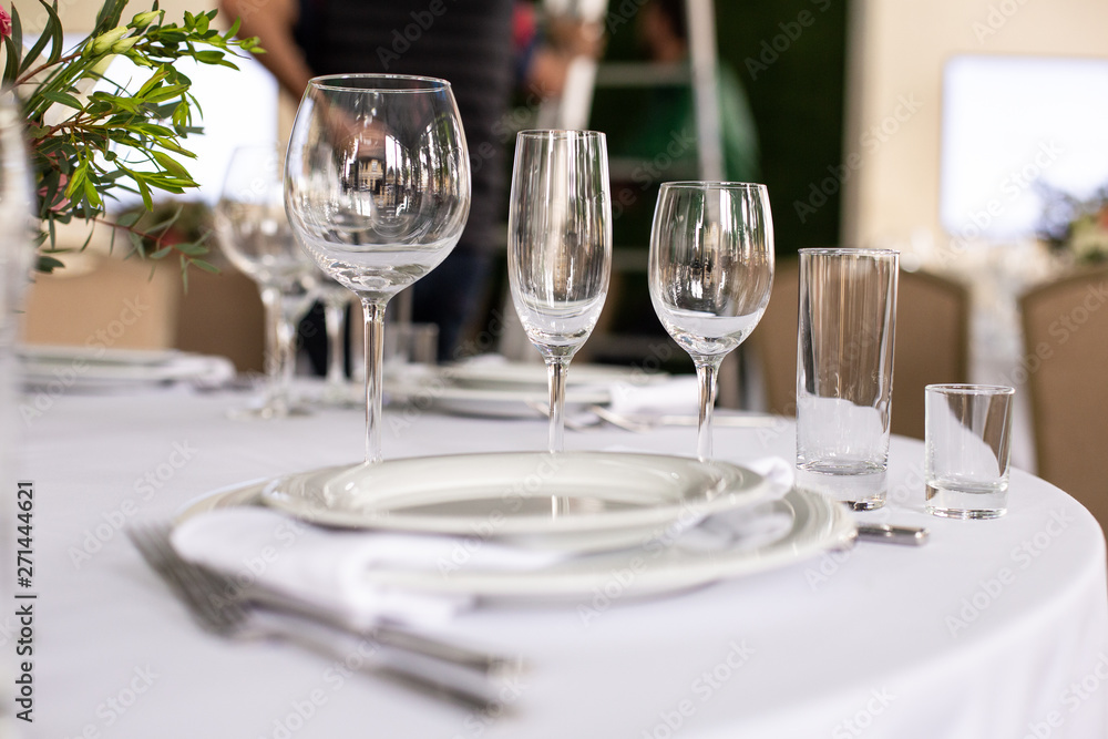 Table setting in the restaurant. Preparing for the Banquet Selective focus.