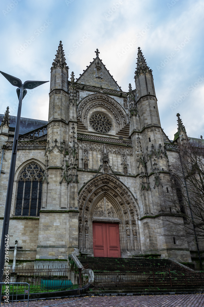 Basilique Saint Michel in Bordeaux, France