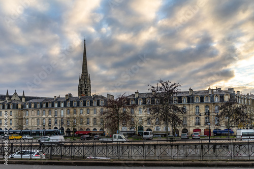 Fototapeta Naklejka Na Ścianę i Meble -  Street view in Bordeaux city, France