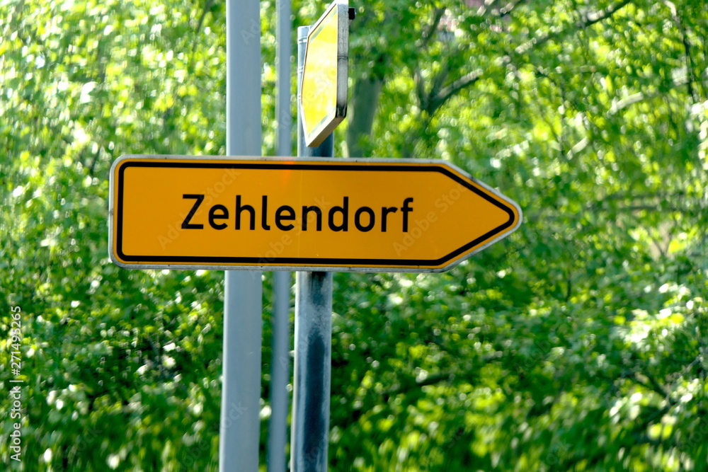 Schild Zehlendorf