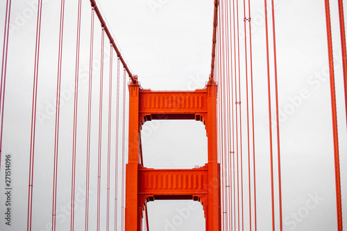 Golden Gate Bridge. Structure details.