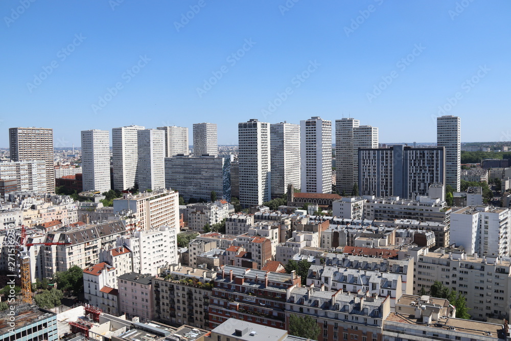 Barres d'immeubles à Paris