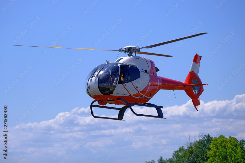 Hélicoptère Hélicoptère