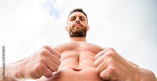 Tablou pe pânză Proud of his torso