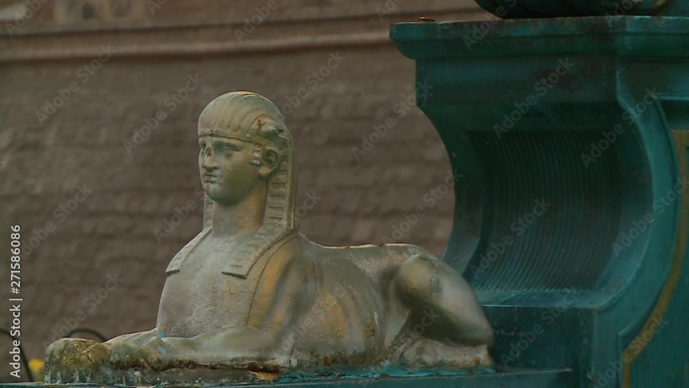 Vidéo Stock Extreme closeup still shot of a symbolic sculpture of a