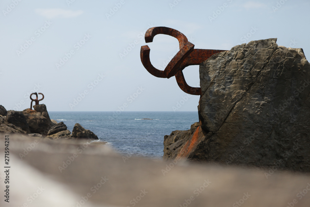 Fototapeta premium Sculptures of Eduardo Chillida in Saint Sebastian, Spain