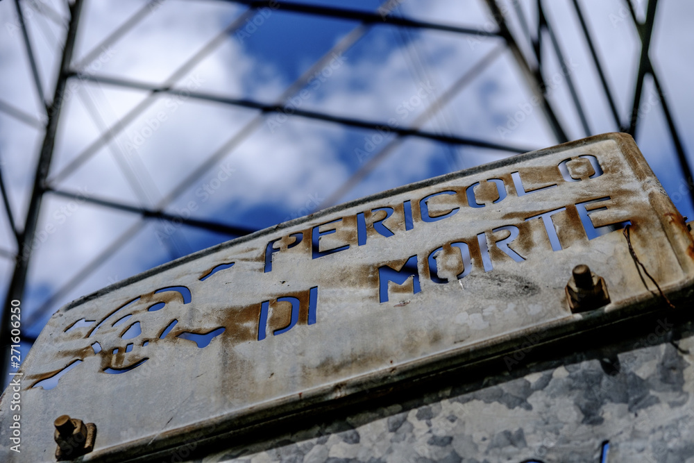 Obraz premium Pericolo di morte